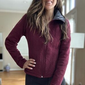 The North Face Caroluna Women's Maroon Quilted Puffer Jacket
